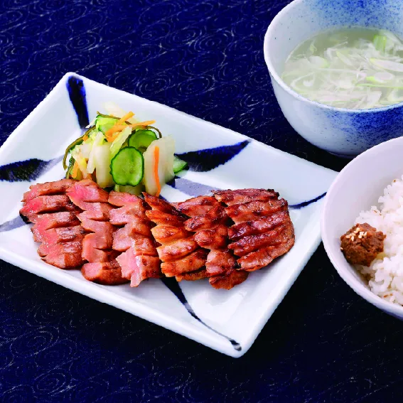 GYUTANTAKI SENDAIHENMI WHITY梅田店