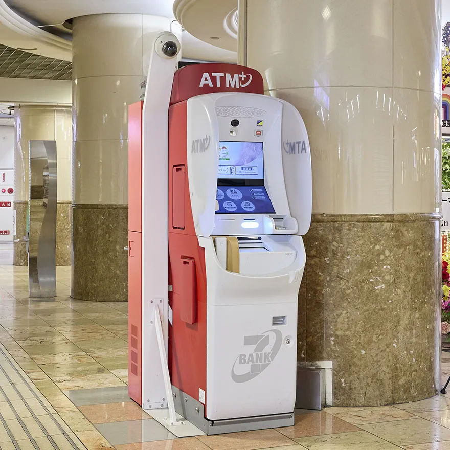 SEVENBANK ATM・NEWS PARK【L】